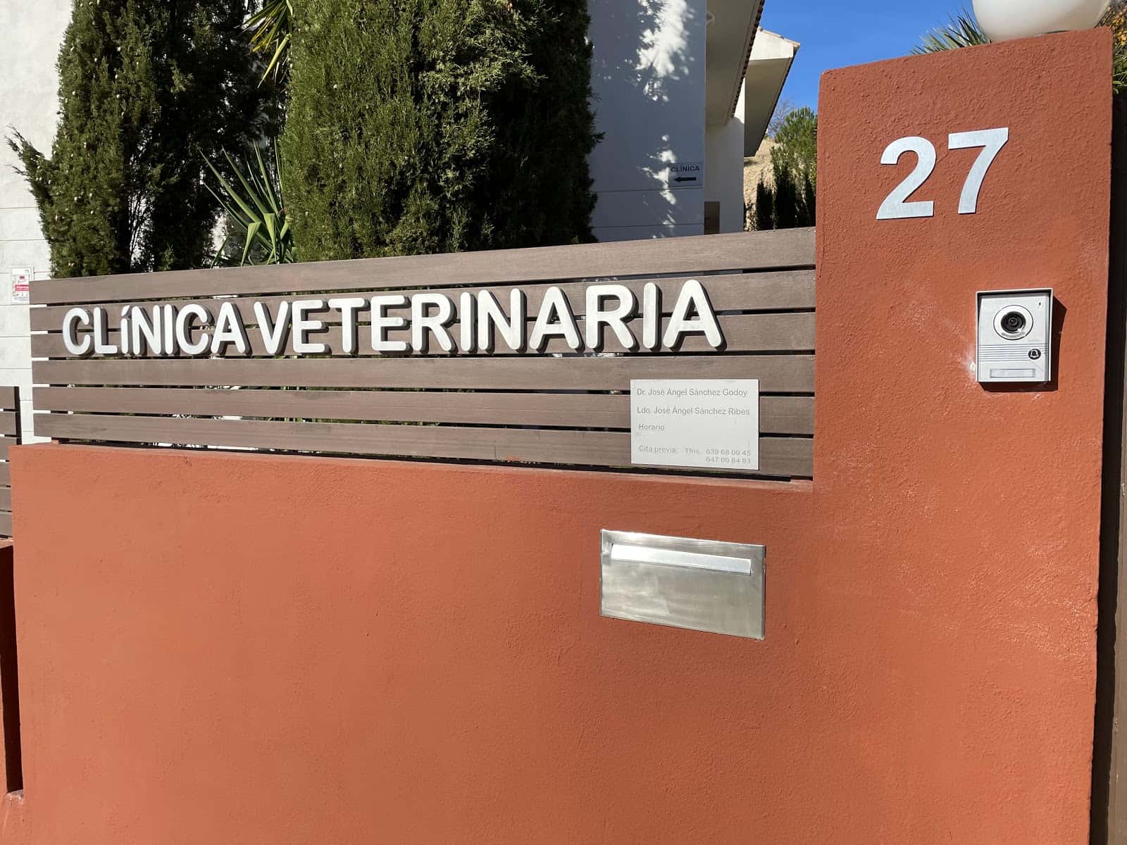 CLÍNICA VETERINARIA SÁNCHEZ Y RIBES
