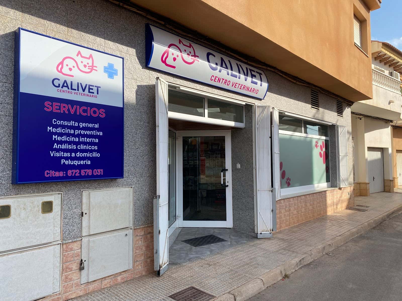 galivet centro veterinario veterinario centro en pozo estrecho en murcia principalImage ADOPTA Sitios Pet Friendly