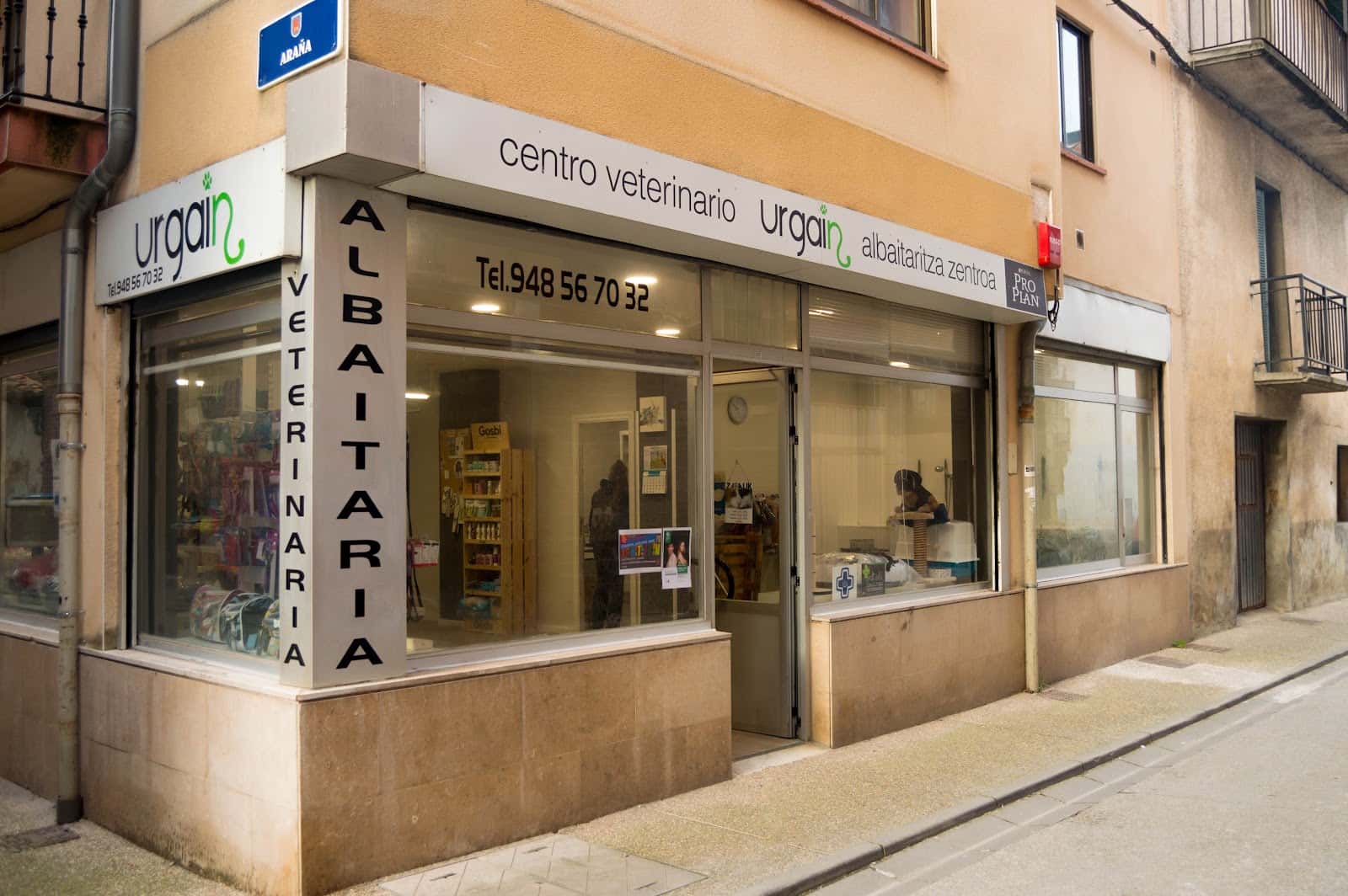 centro veterinario urgain veterinario centro en etxarri aranatz en navarra principalImage ADOPTA Sitios Pet Friendly