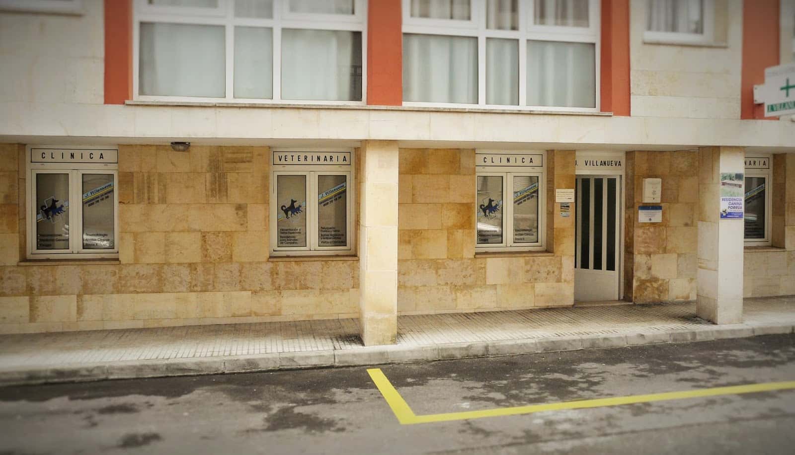 clinica veterinaria j  villanueva veterinario clinica en llanes en asturias principalImage ADOPTA Sitios Pet Friendly