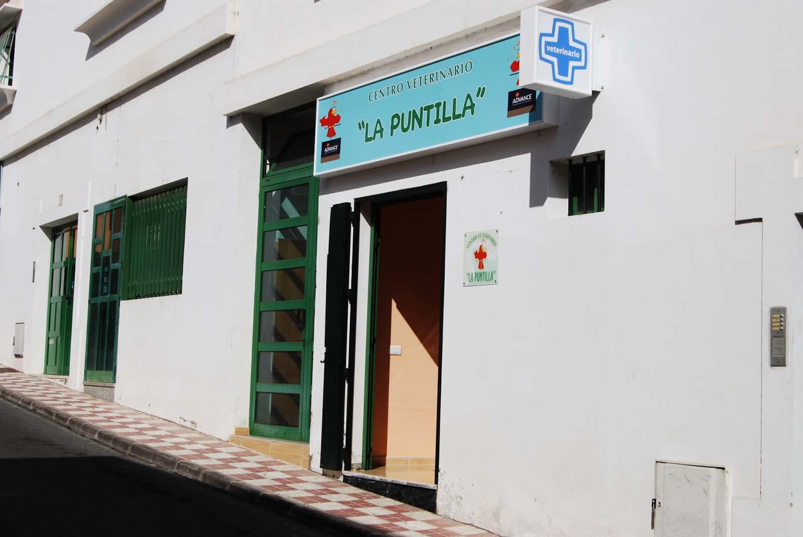 centro veterinario la puntilla veterinario centro en la atalaya en las palmas principalImage ADOPTA Sitios Pet Friendly