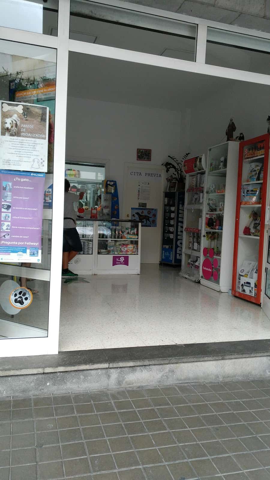 consulta veterinaria la heredad veterinario centro en arucas en las palmas photo undefined ADOPTA Sitios Pet Friendly