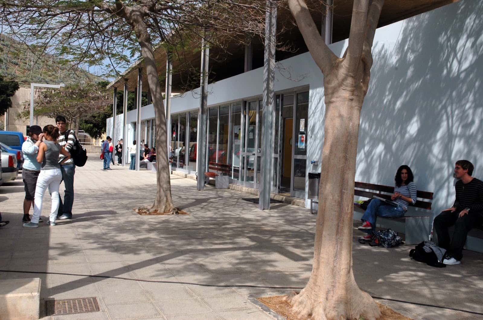 facultad de veterinaria ulpgc veterinario centro en arucas en las palmas principalImage ADOPTA Sitios Pet Friendly