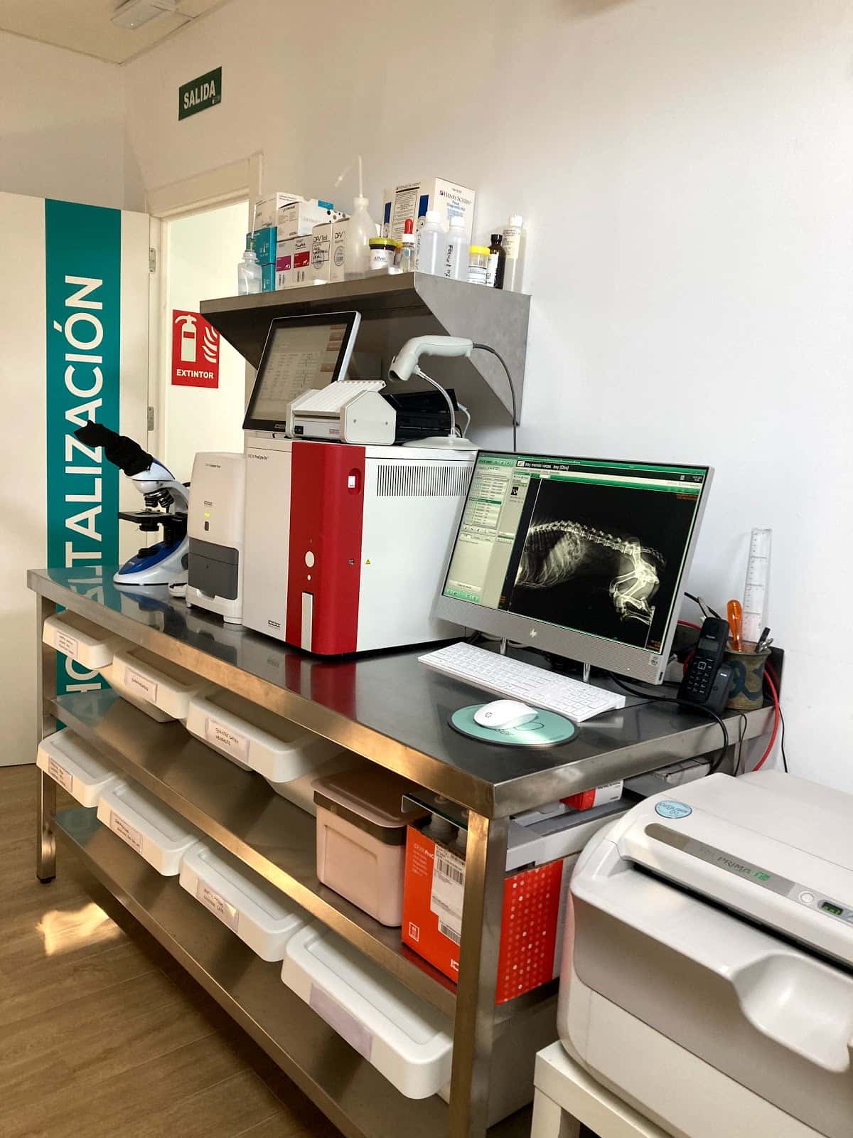 CLÍNICA VETERINARIA CABRERIZOS