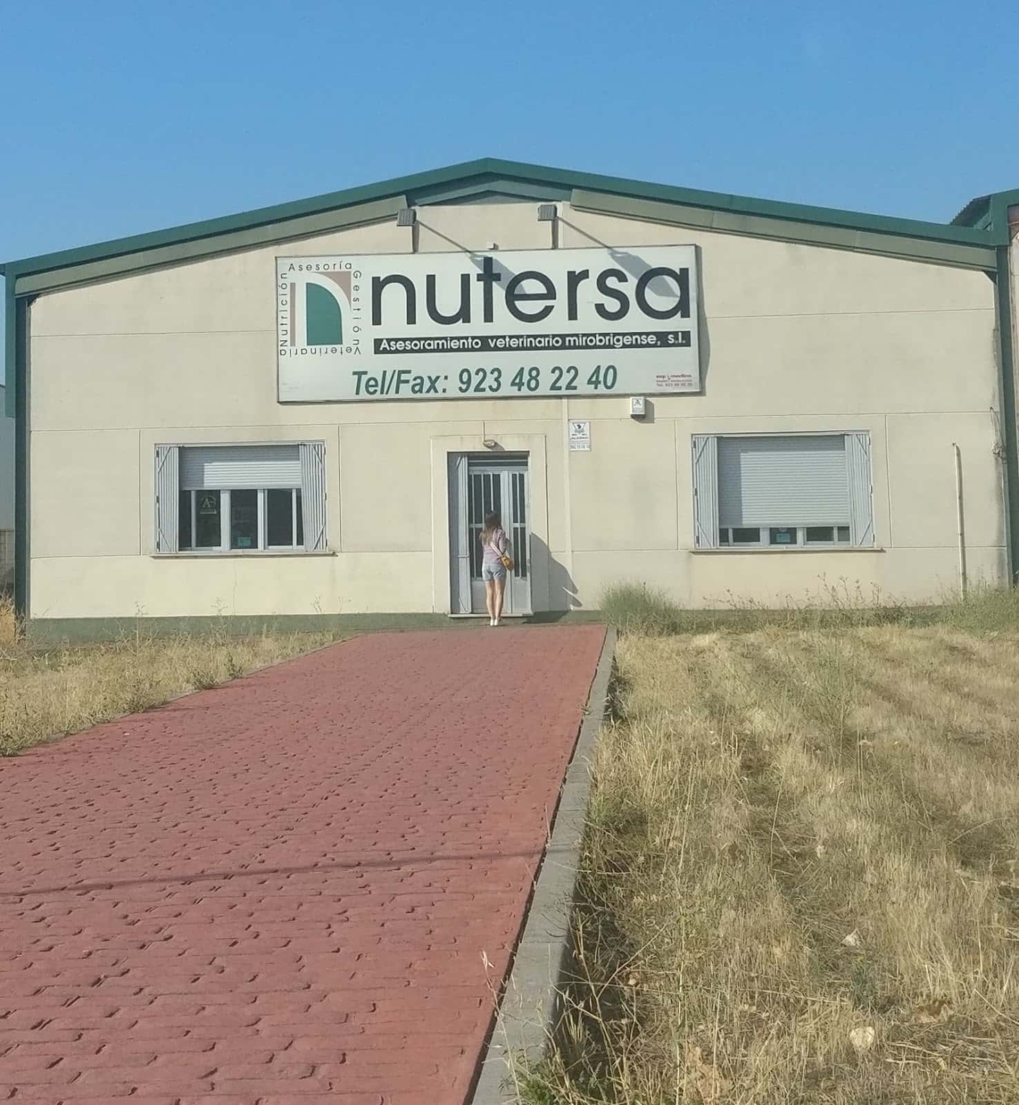 nutersa veterinario centro en ciudad rodrigo en salamanca principalImage ADOPTA Sitios Pet Friendly