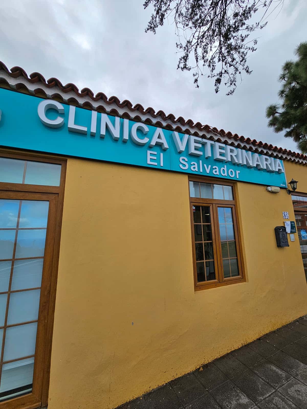 Clínica Veterinaria El Salvador (La Matanza de Acentejo)