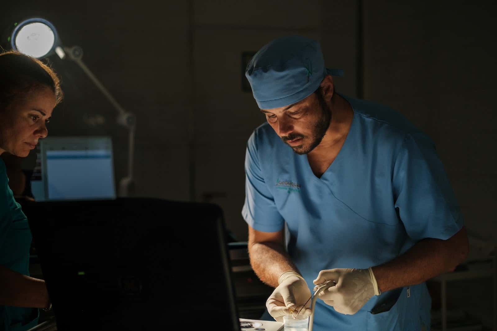JORGE VALLE CIRUGIA VETERINARIA MOVIL
