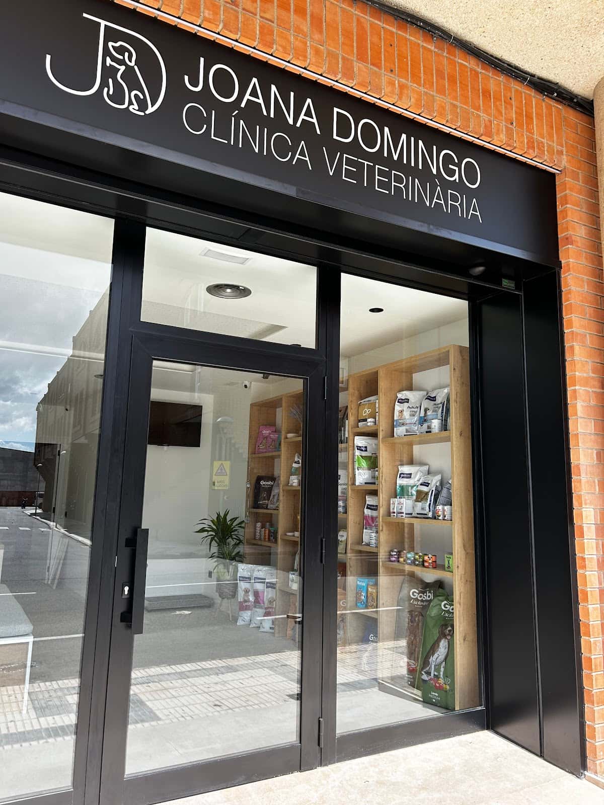 Clínica Veterinària WECAN Joana Domingo