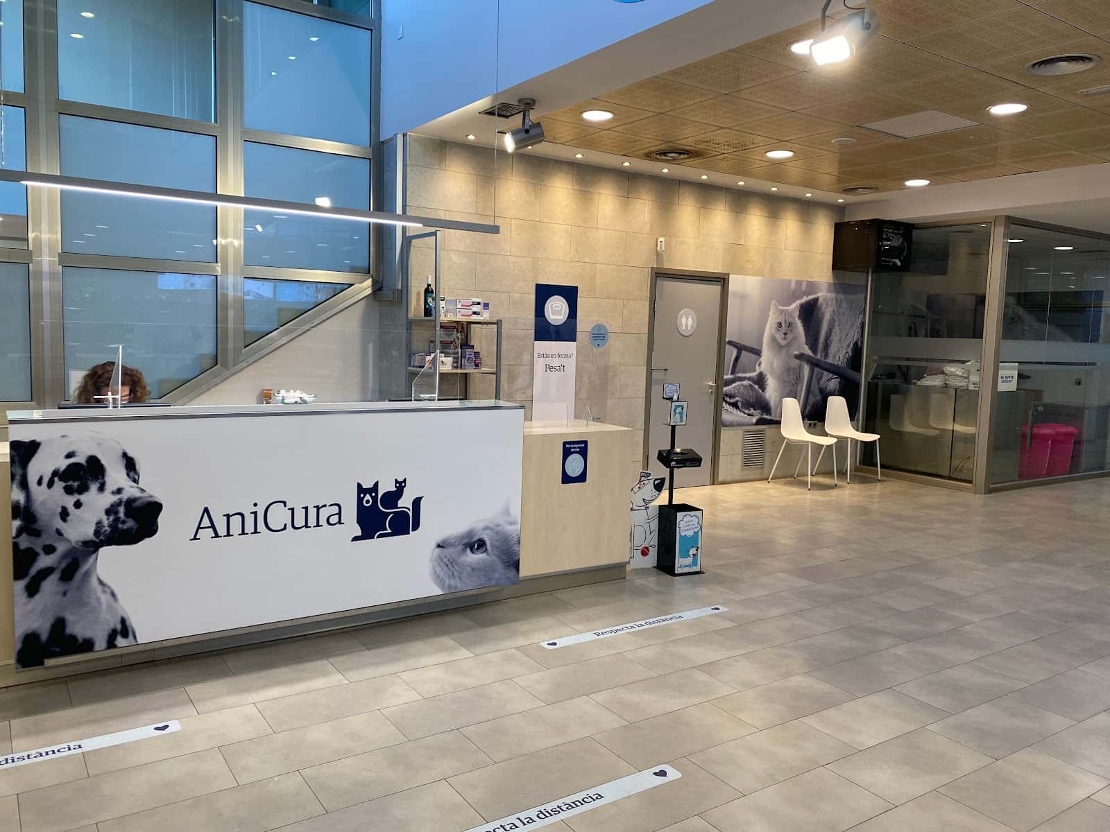 anicura mediterrani hospital veterinari veterinario hospital en reus en tarragona principalImage ADOPTA Sitios Pet Friendly